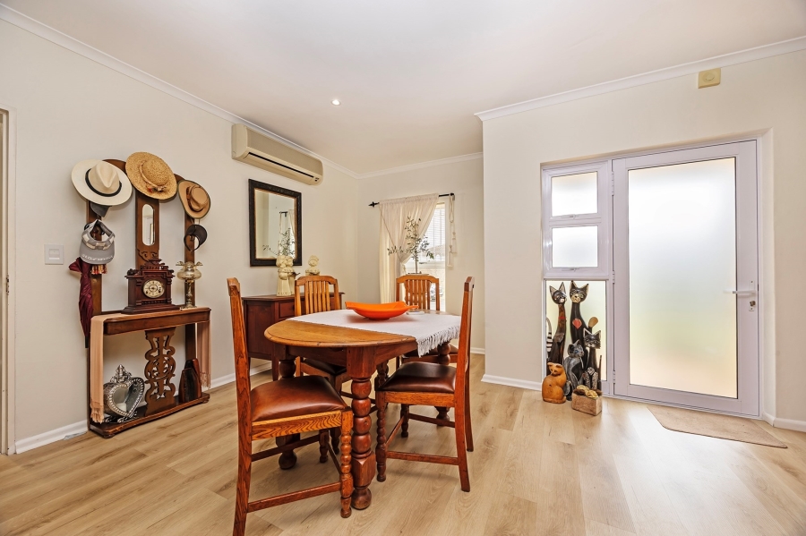 2 Bedroom Property for Sale in Protea Heights Western Cape